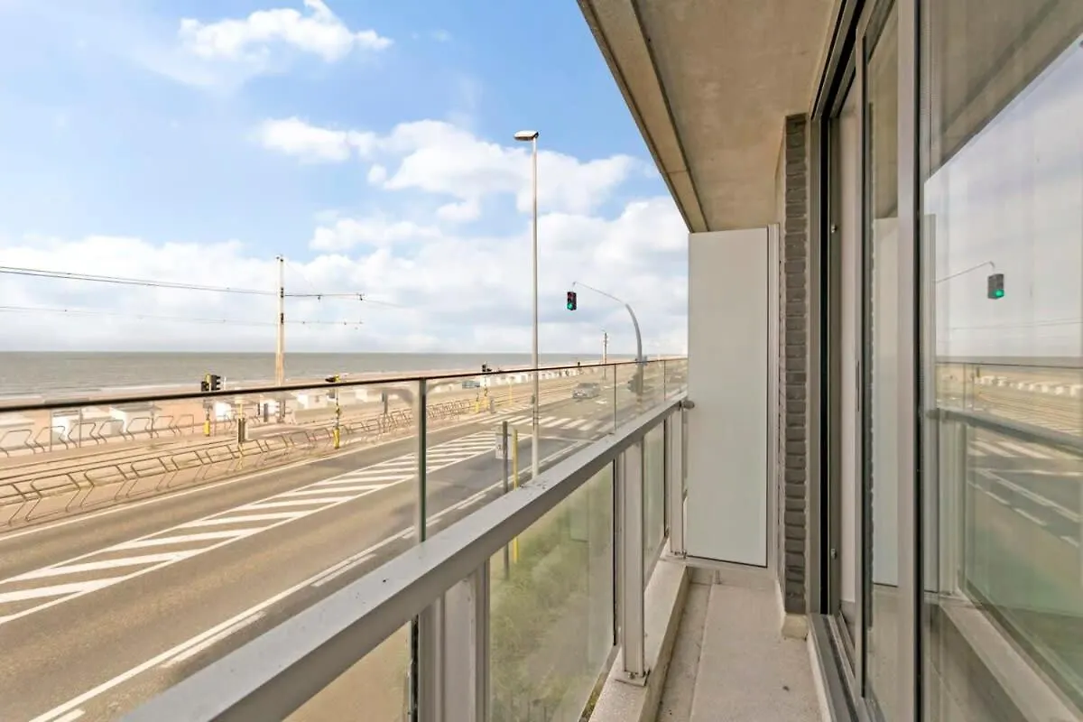 Huswell - Cosy Apartment With Amazing Beach View Oostende 0*,  Belçika